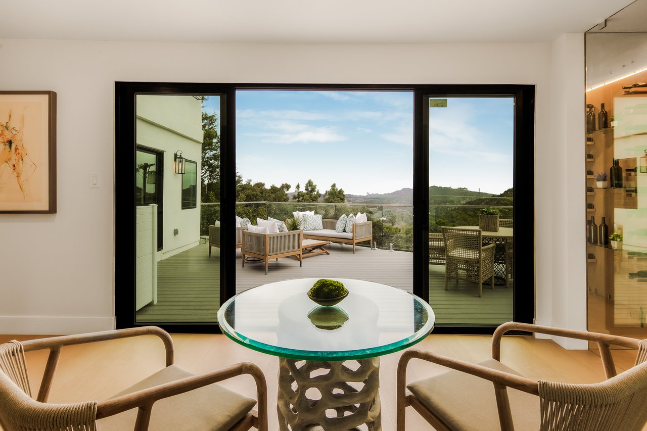 8921 Appian Way, Hollywood Hills