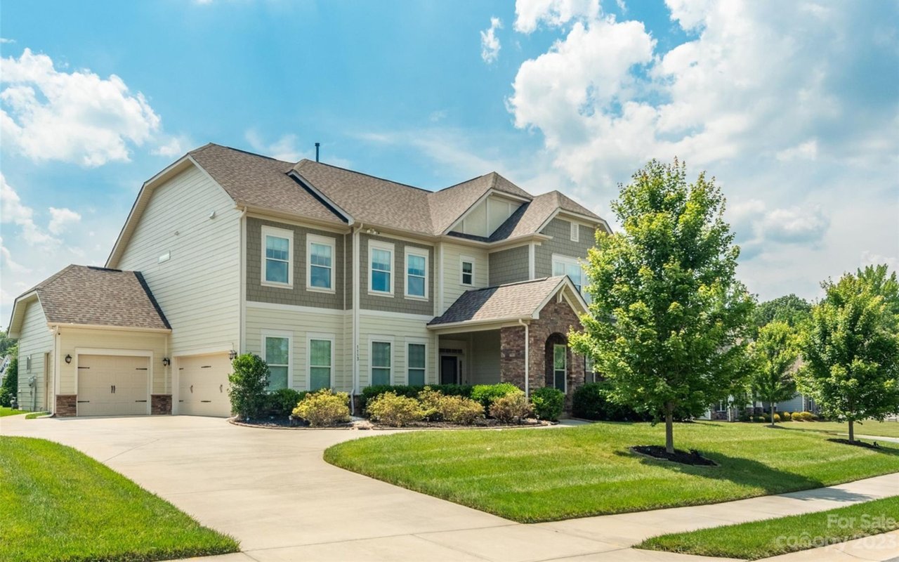 1113 Colonel Light Dr