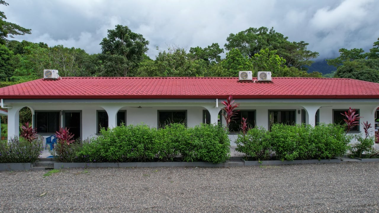 Versatile Multi-Unit Property with Income and Expansion Potential