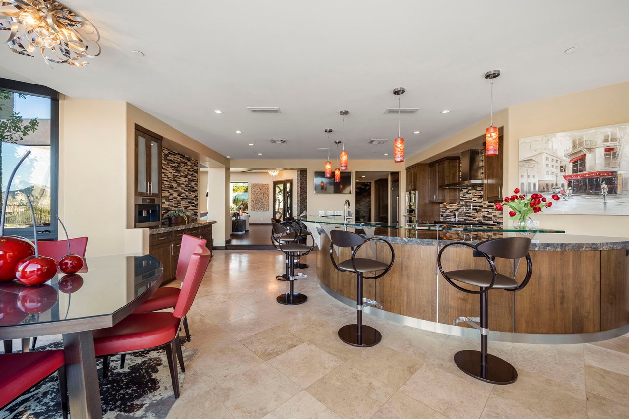 10570 E Pinnacle Peak Road