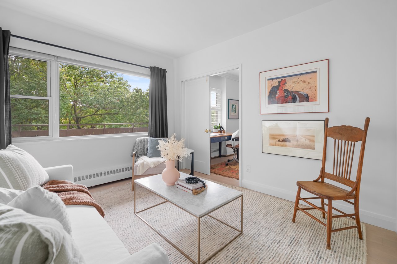 21 Dale Ave 845