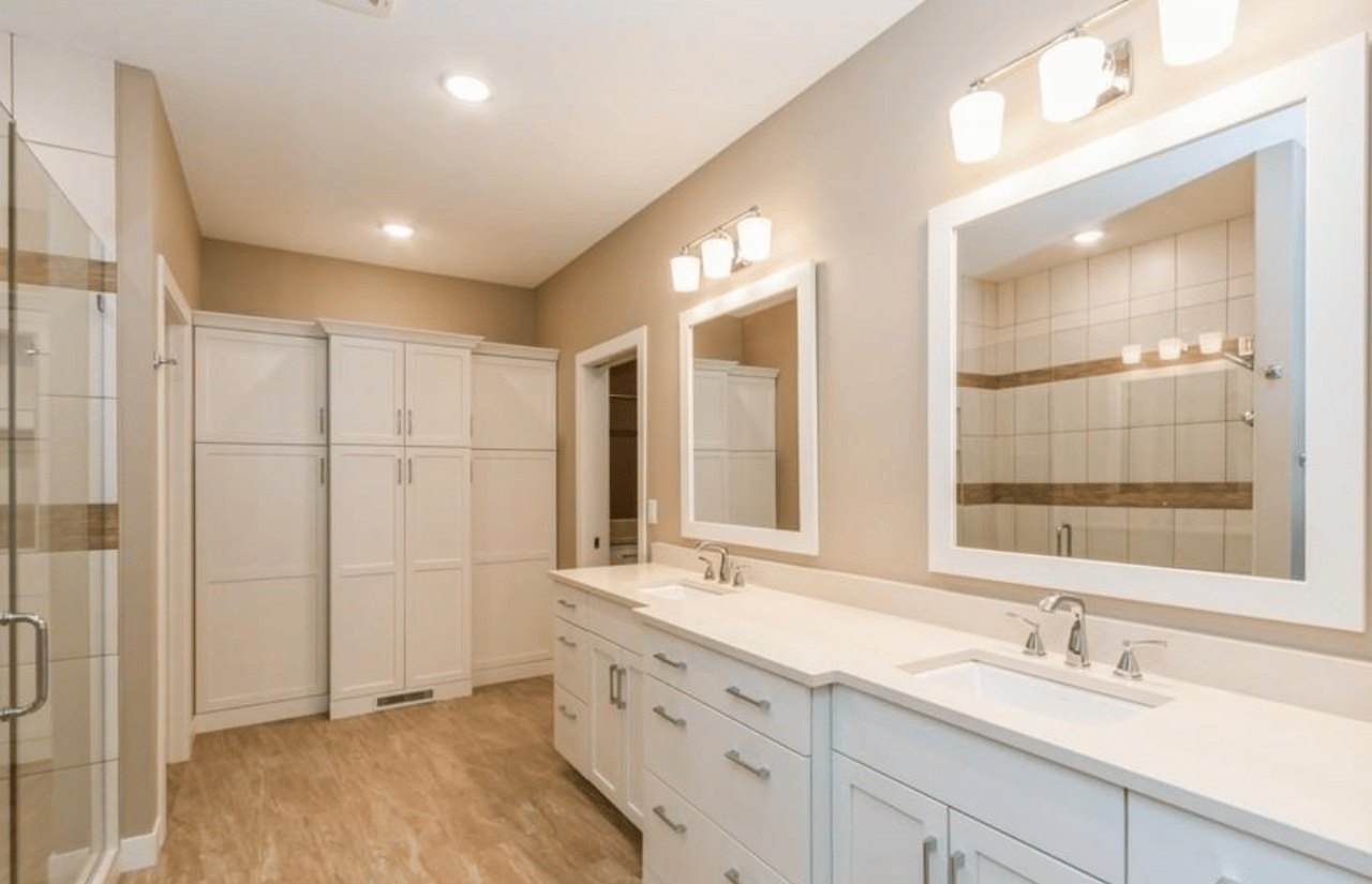 2844 Buckle Down Circ