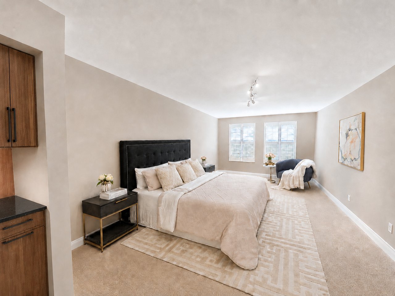 17 Heath St
