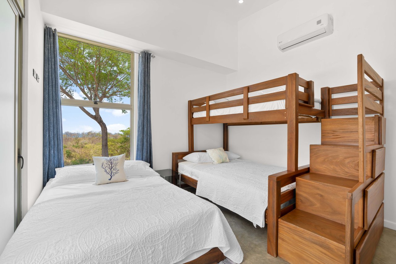 Casa Hijau | Modern Ocean-View Surf Home in Marbella