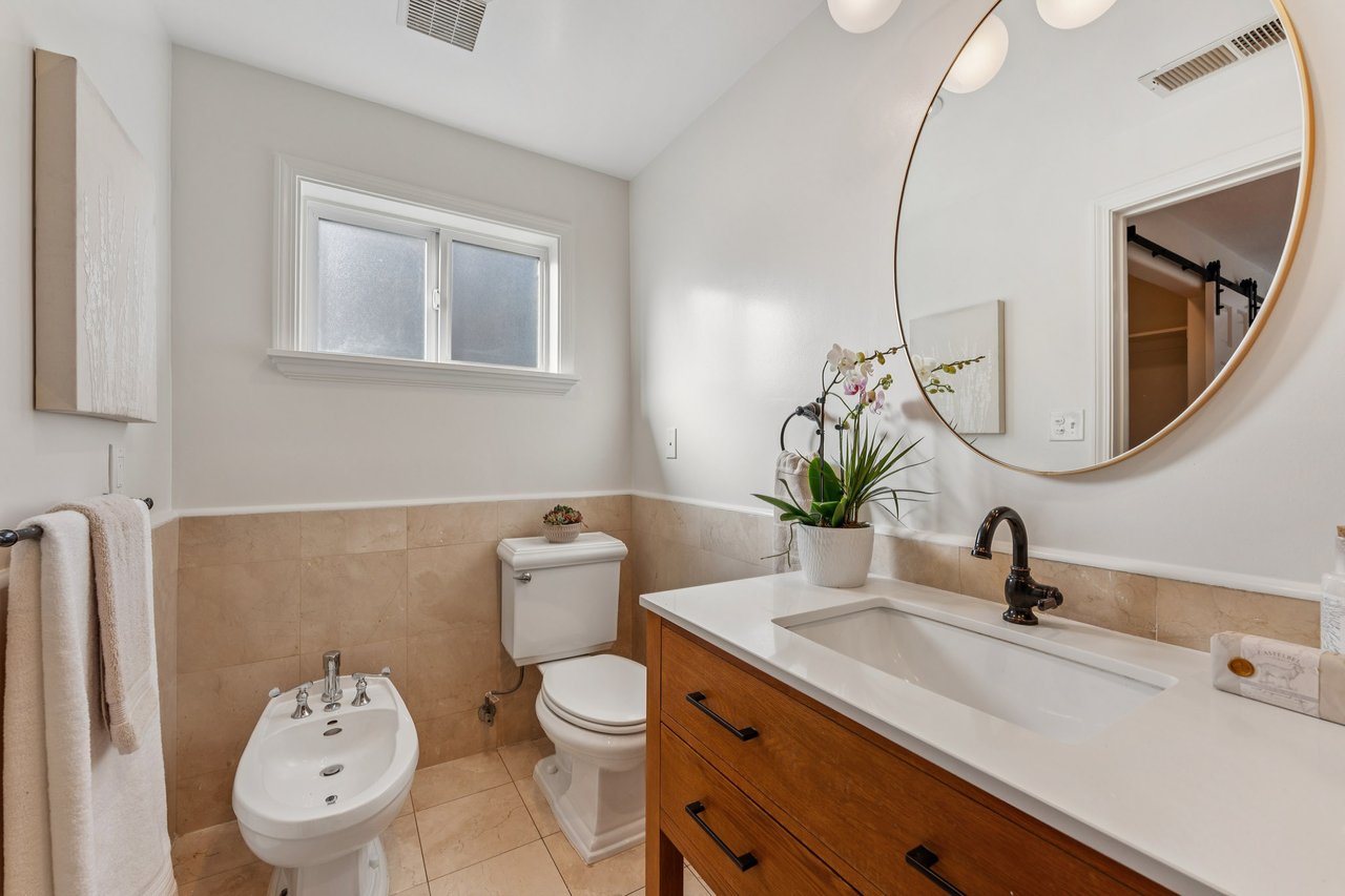 688 57th St, Oakland, CA