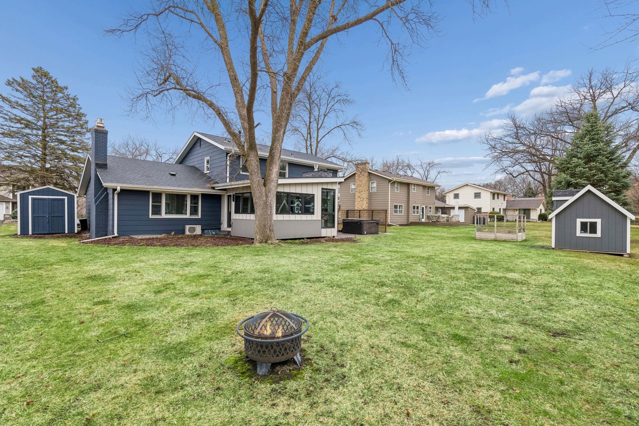 5932 Tamarac Ave, Edina