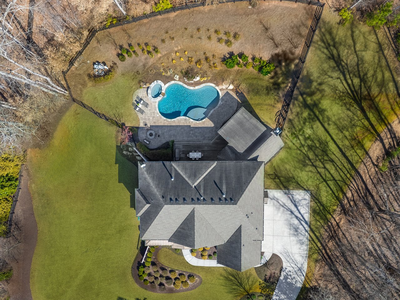 16845 Quayside Drive