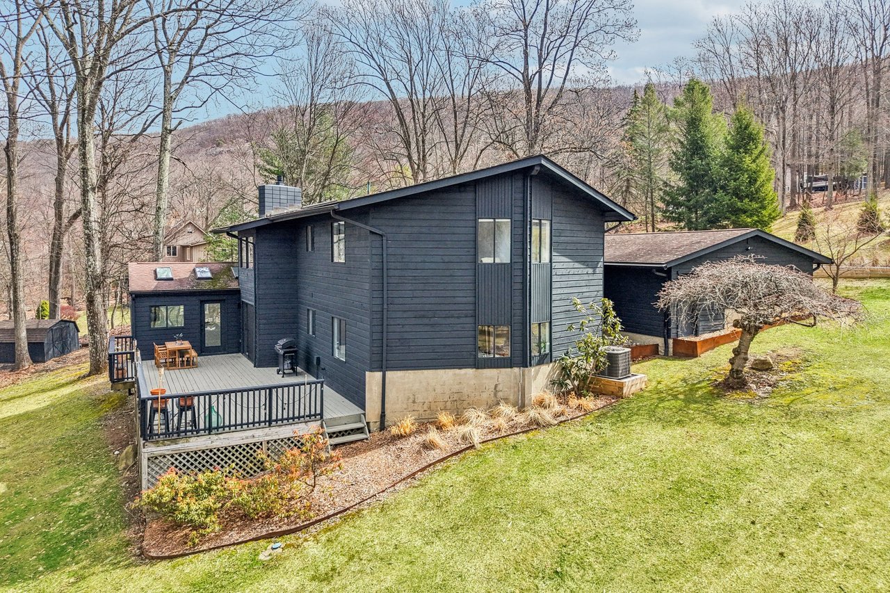 Cornwall Contemporary Wooded Retreat