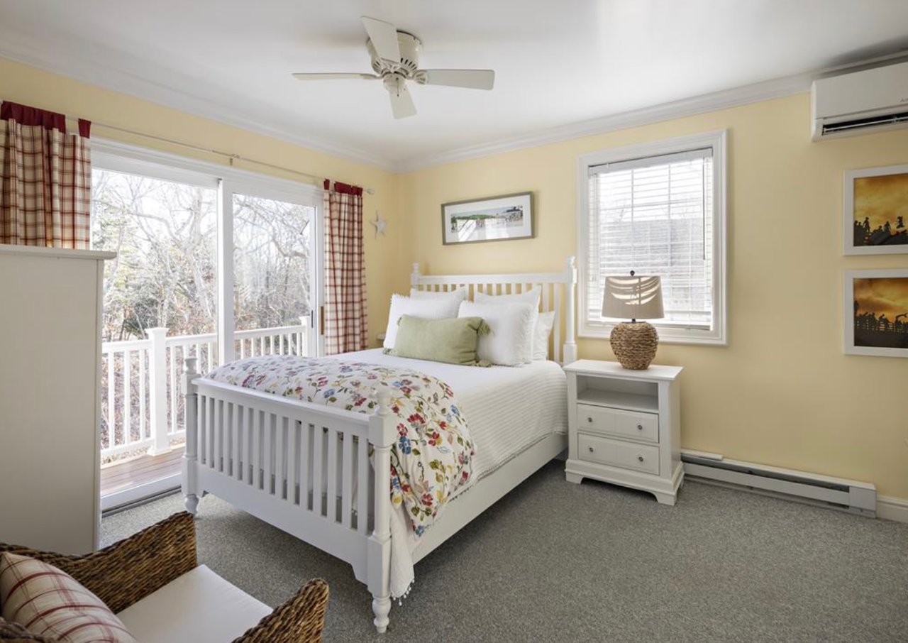 10 Cormorant Cir