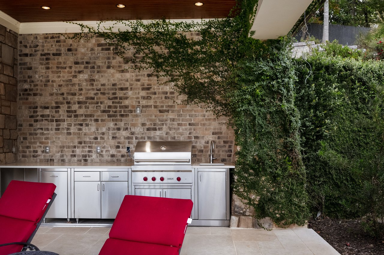 3456 Old Plantation Road NW