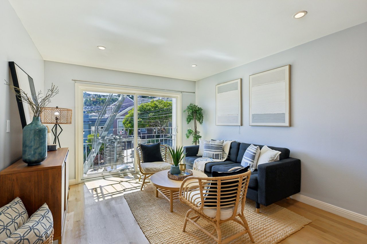 930 Elizabeth St #1