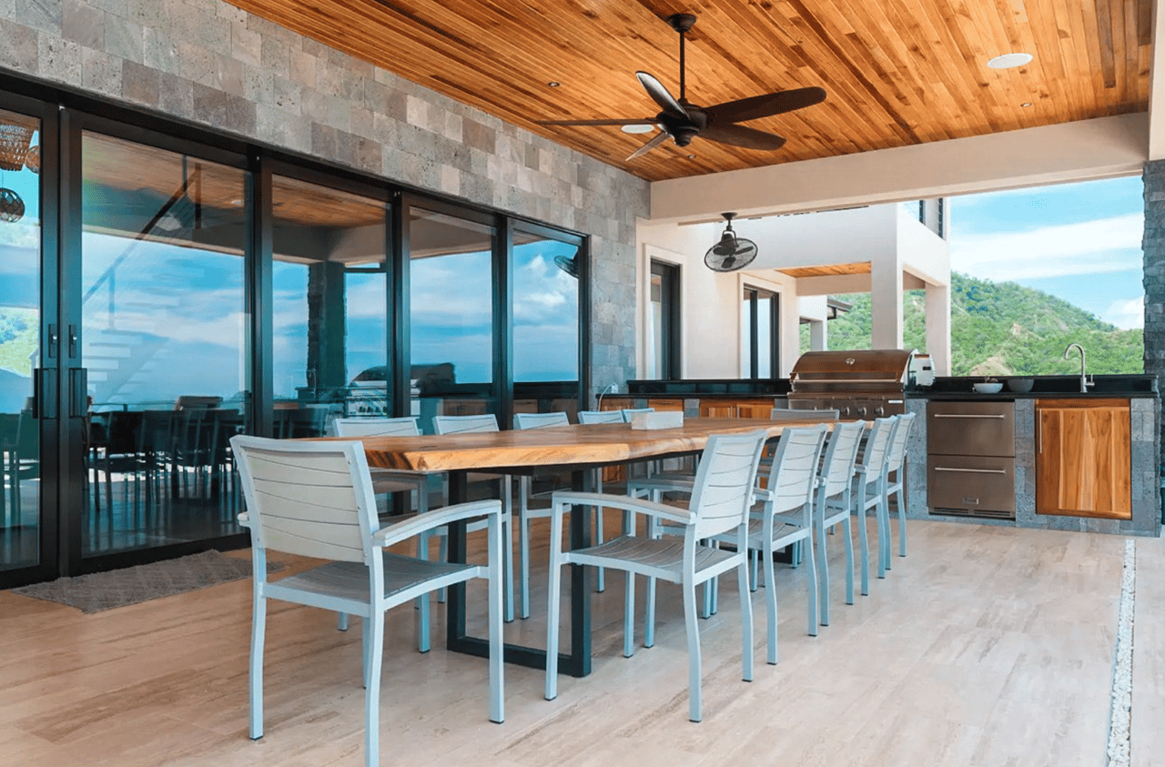 Casa Pacifica - Stunning 9-Bedroom Estate - 6BR Oceanview Home + 3BR Guest House - Mar Vista