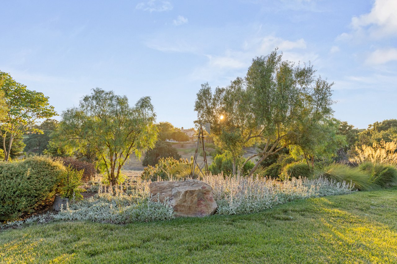 Regency Hills Estate