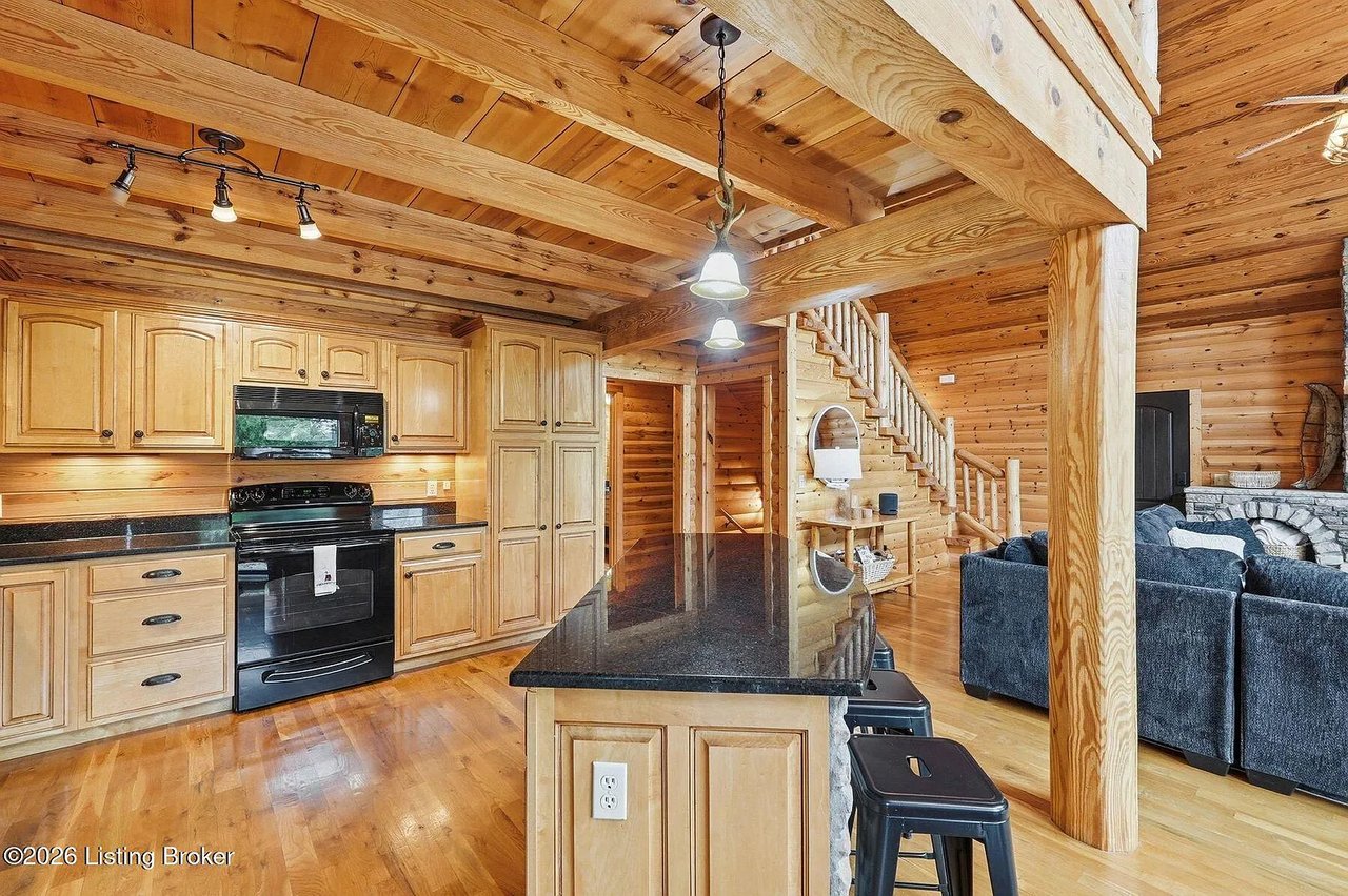 29 River Run Ln
