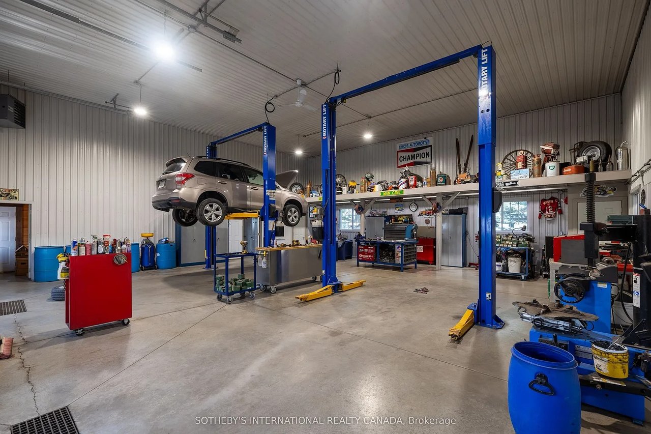 15366 The Gore Rd, Caledon