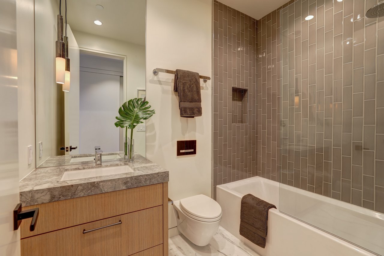 Modern Luxury - Completed in 2020