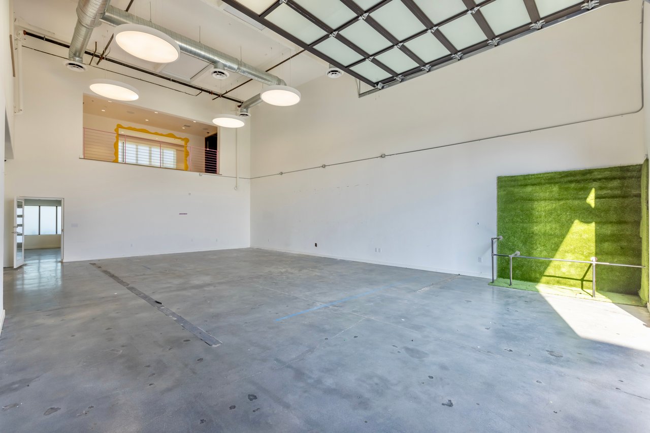 3058 N. Lima St.