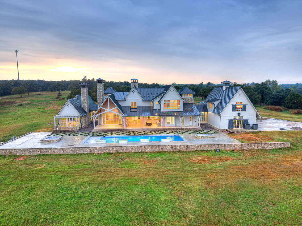 The Agency Oklahoma – Listing of the Week - 24250 N Post Rd Arcadia Oklahoma - Wyatt Poindexter - The Agency OKC 