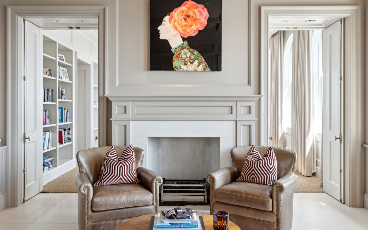 5 Designer Trends to Highlight Your Fireplace