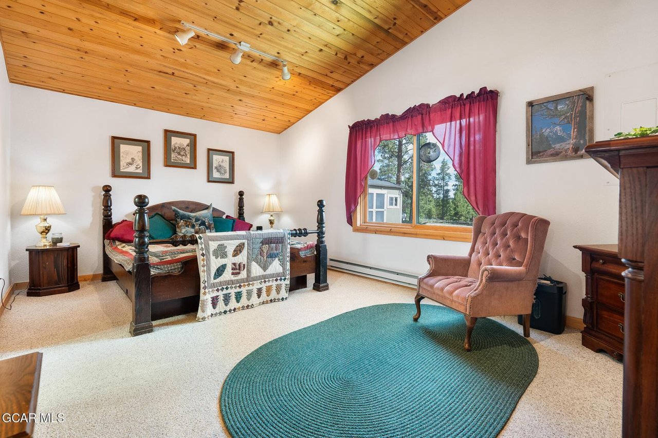 178 County Road 876