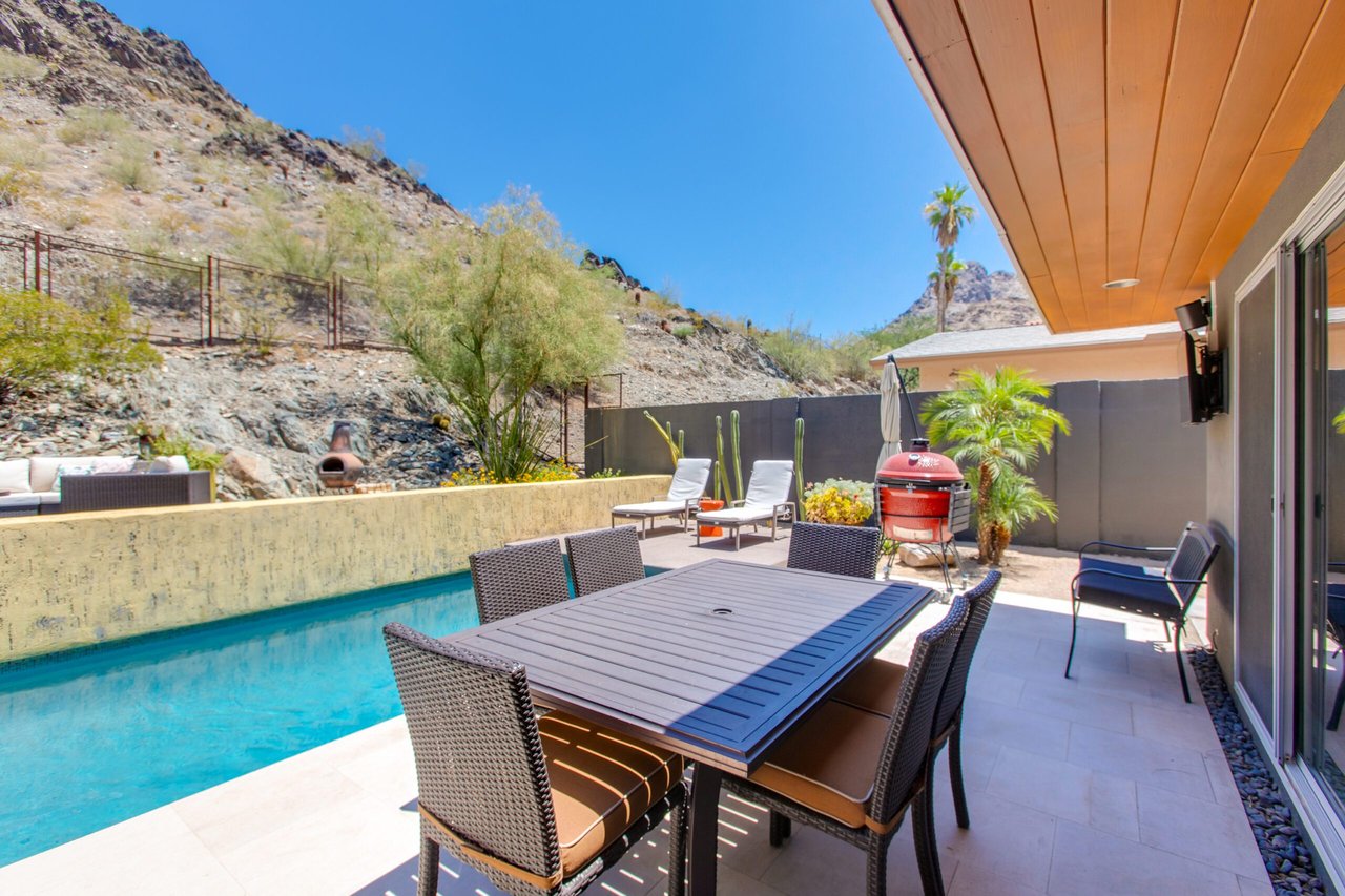 2230 E Belmont Avenue