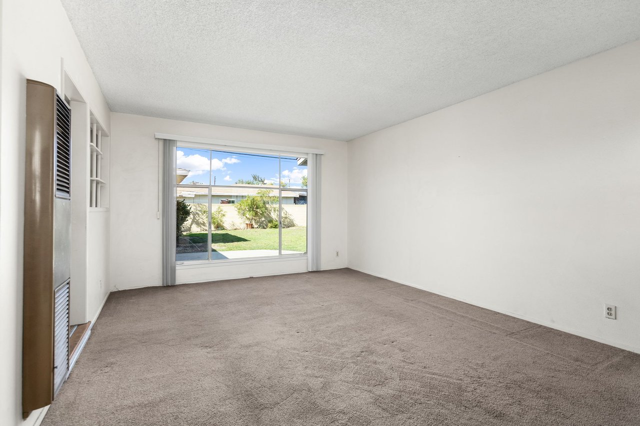 8805 Stardust Lane