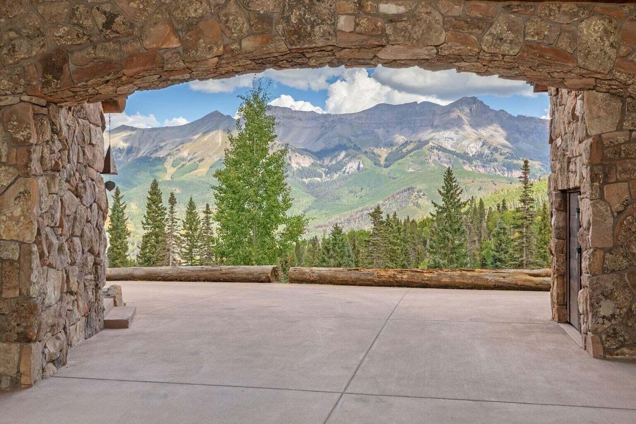 120 Prospect Creek Dr