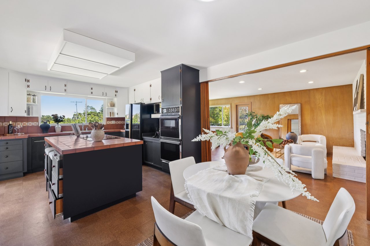 50 Balboa Ave