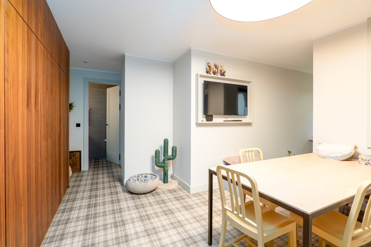 Exceptional Fully Renovated 2+1 Bedroom Apartment in Boavista, Porto