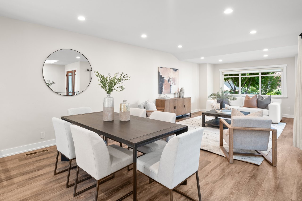 247 Marchmont Dr