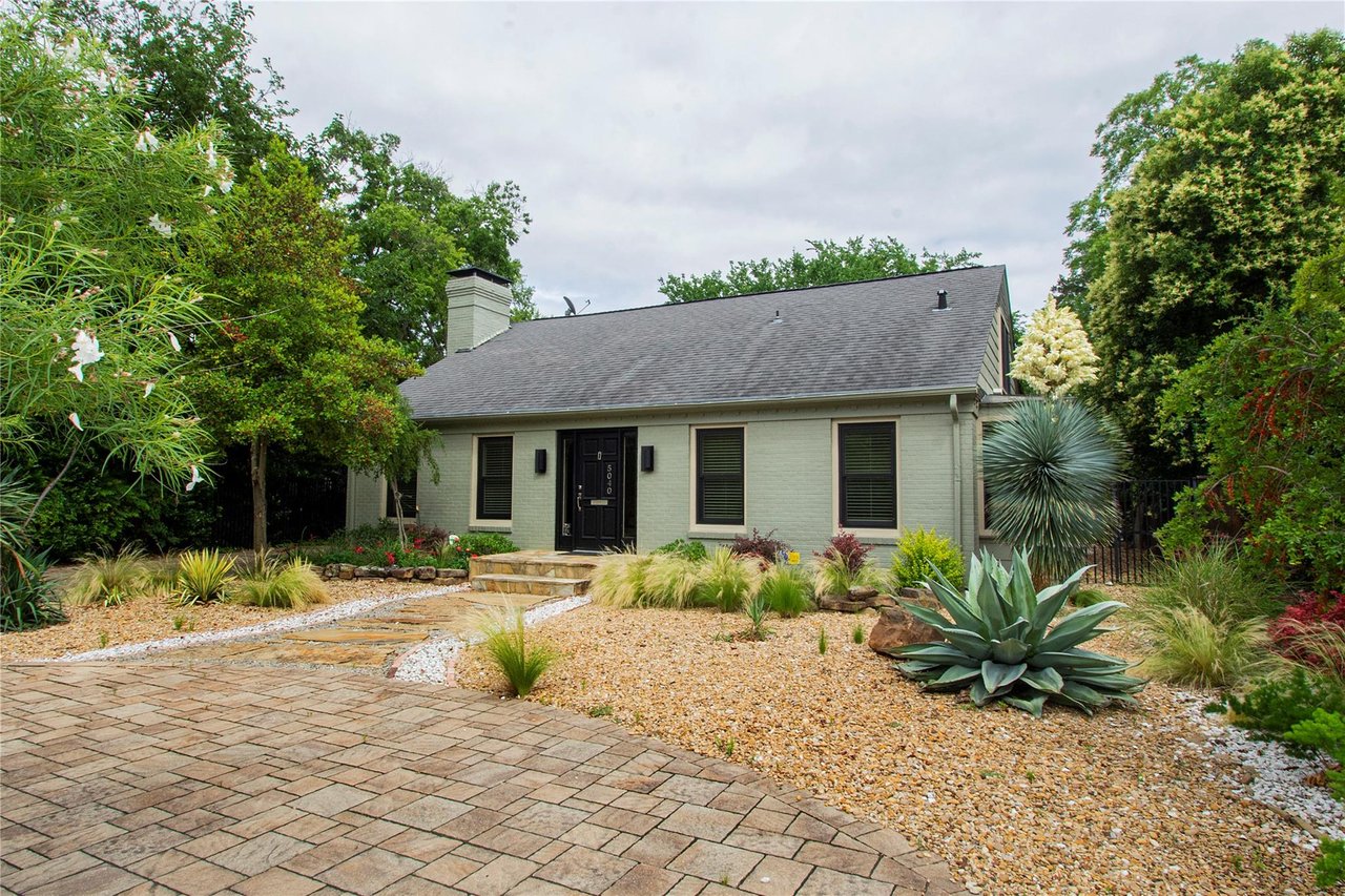 5040 Horseshoe Trail