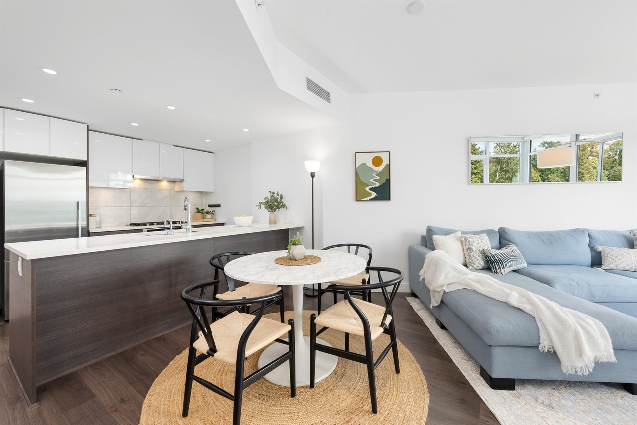 607-3557 Sawmill Cres