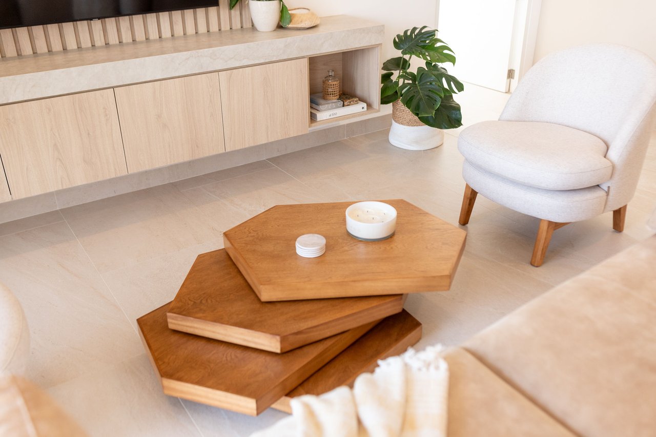 Ocean & Mountain View Modern Beach Condominium 