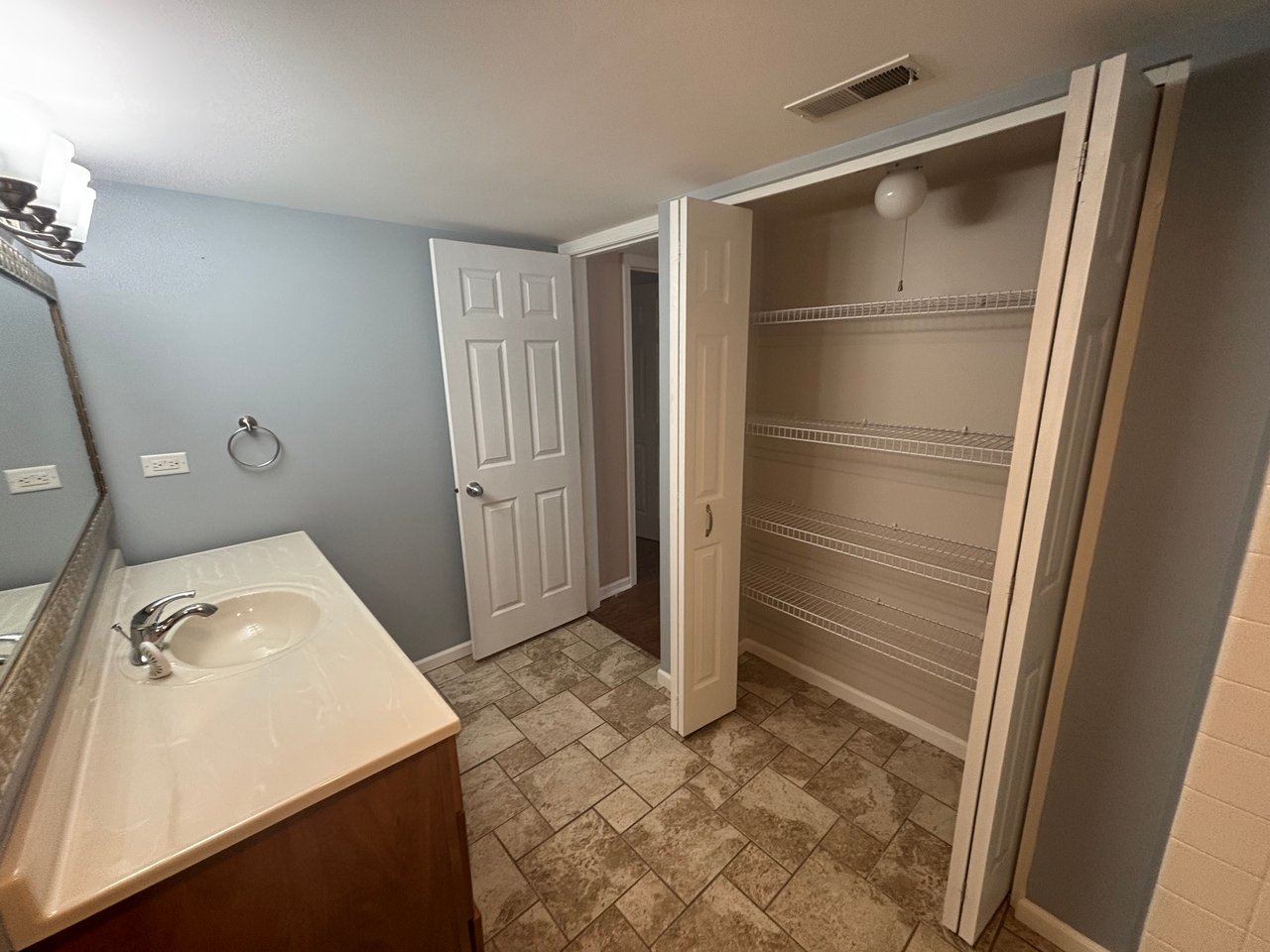 11015 S Theresa Cir Unit 1C