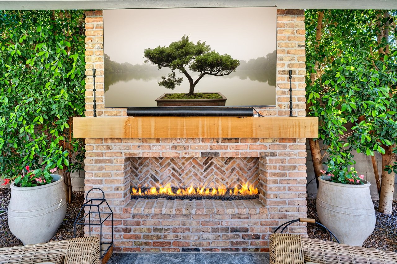 5217 E CALLE REDONDA