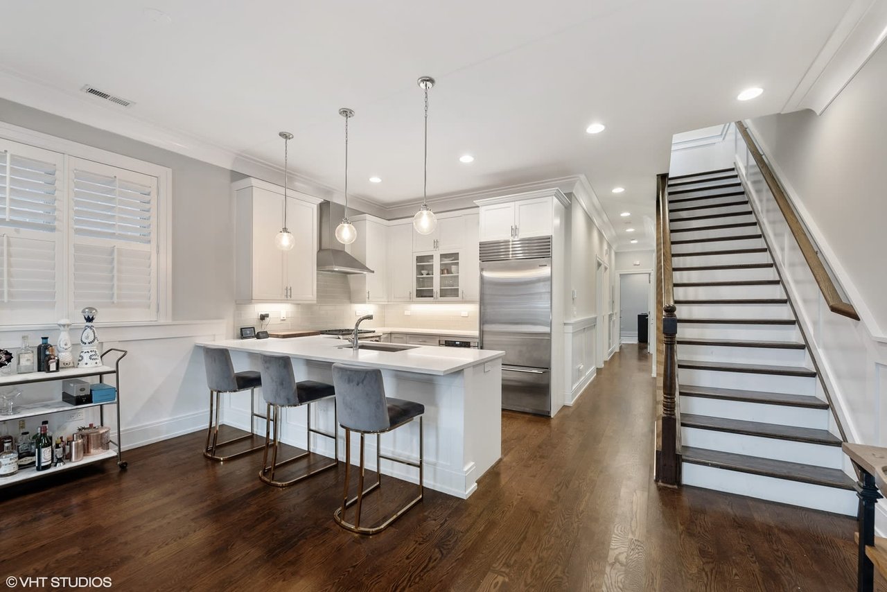 1020 W Diversey Parkway No. 3