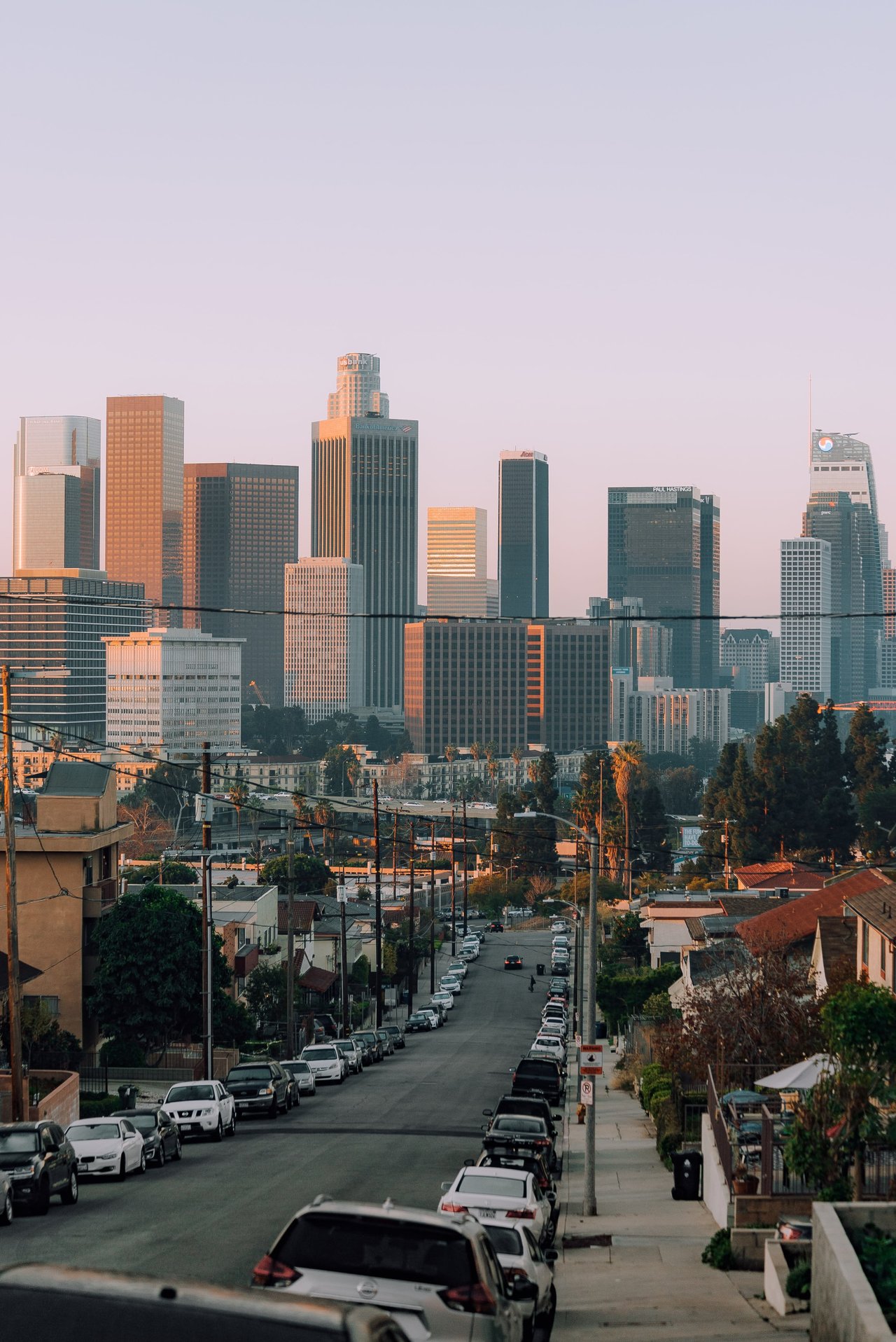 Mortgage refinance demand jumps 18% as interest rates drop for the fifth straight week