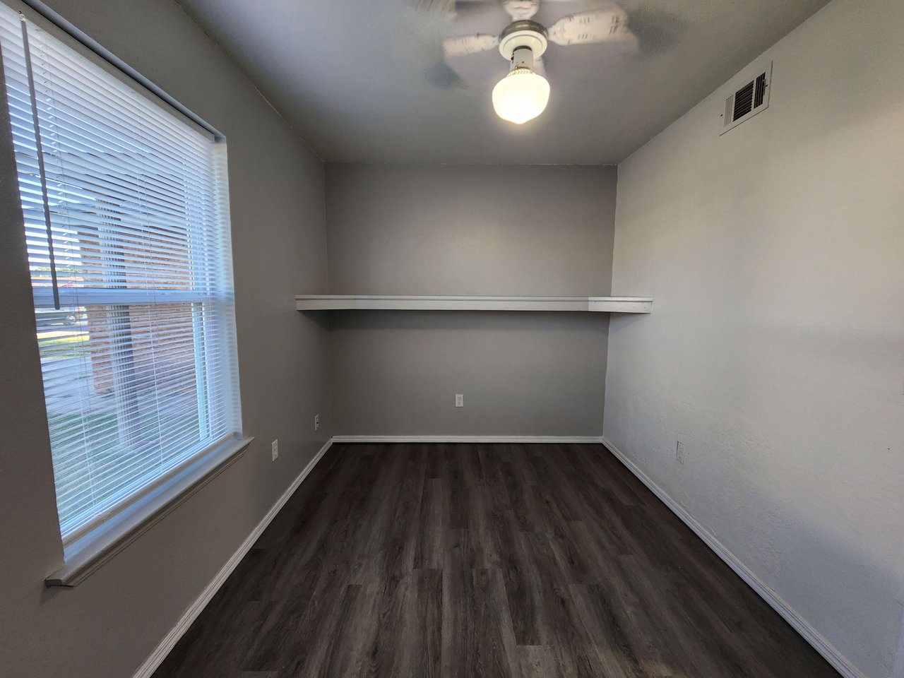 1518 Pecan Grove
