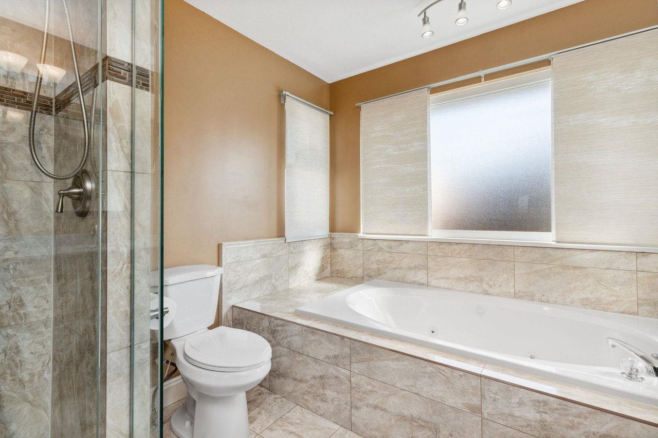 8118 153a St