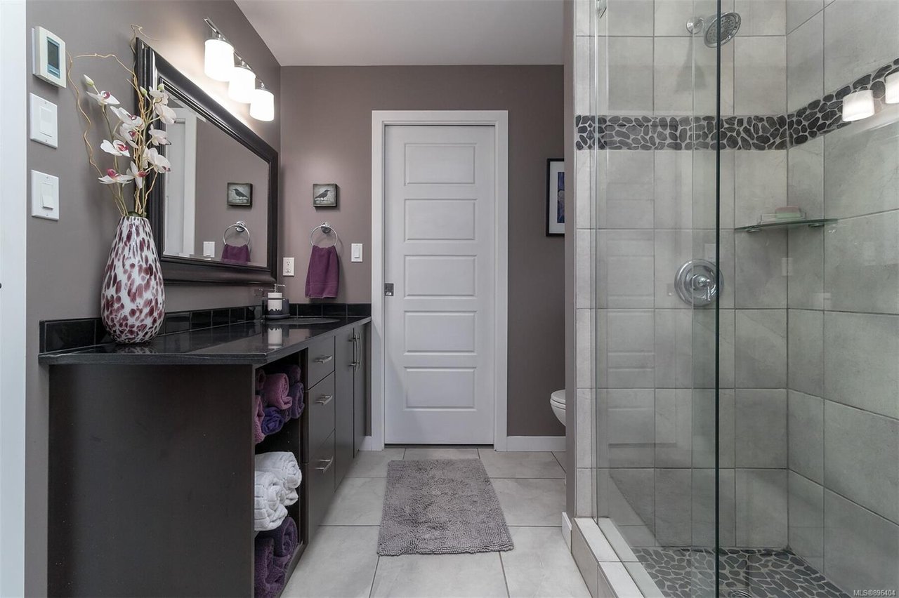 7448 East Saanich Rd, Central Saanich