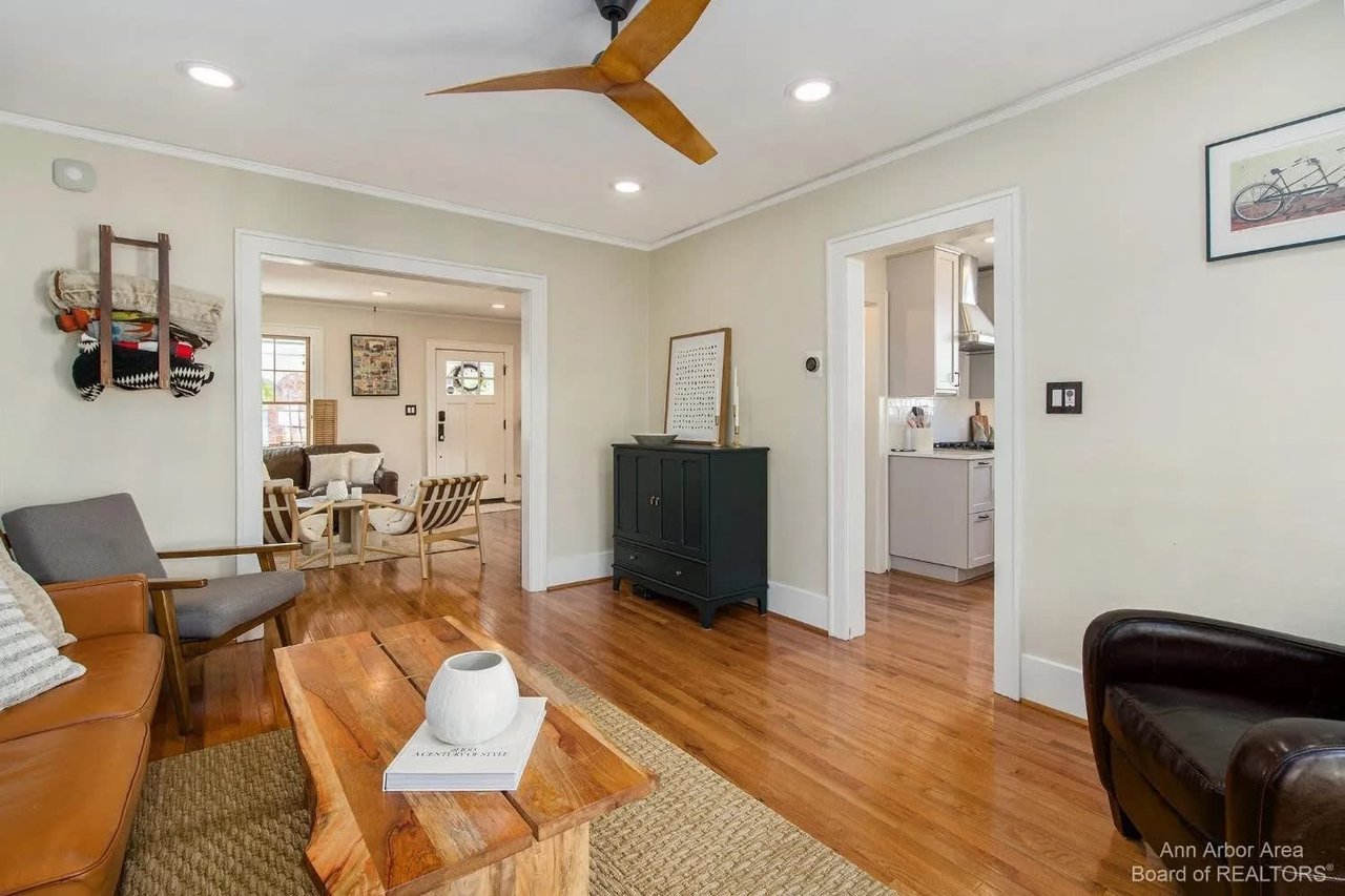 1309 Henry St, Ann Arbor, MI 48104