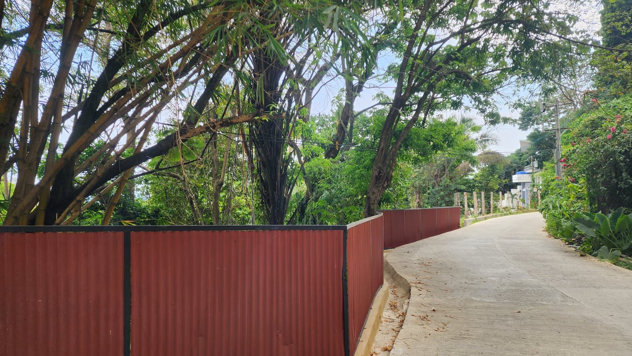 4 bedroom Ocean View Homehome 