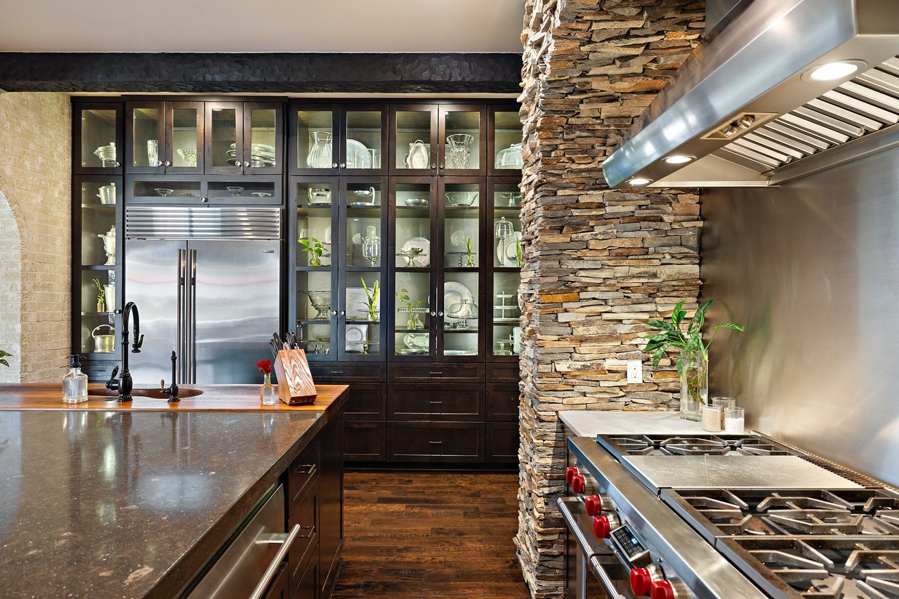 12802 Hacienda Ridge
