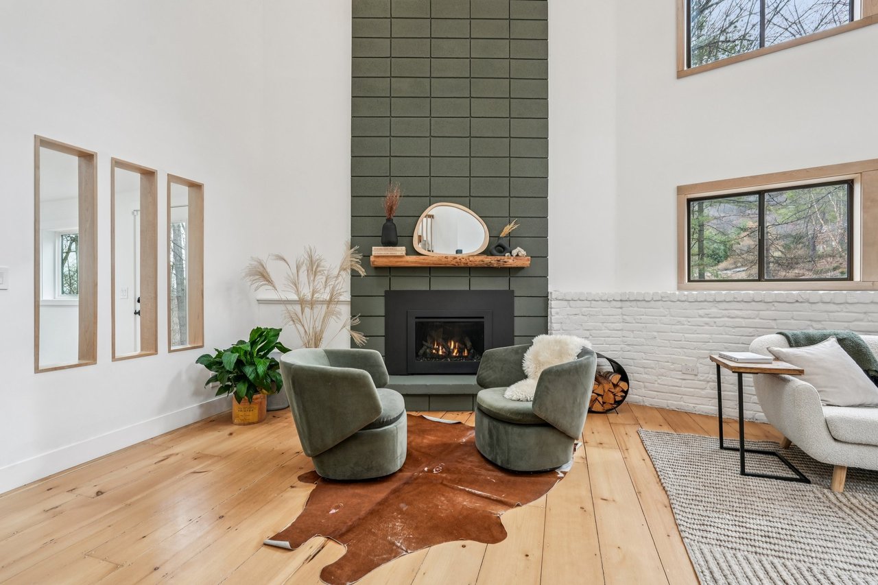 Cornwall Contemporary Wooded Retreat