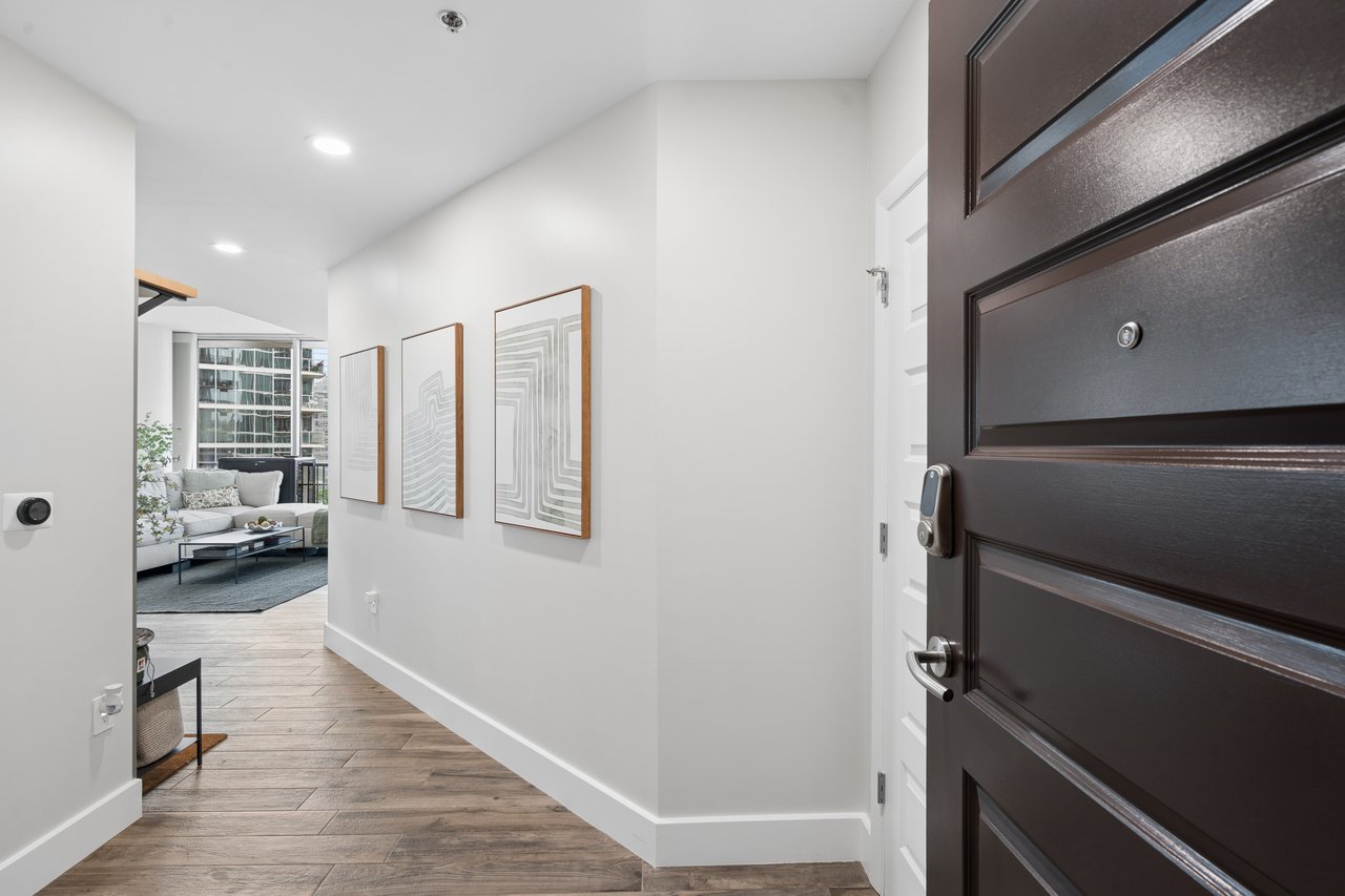 1080 Peachtree Street NE Unit 1711