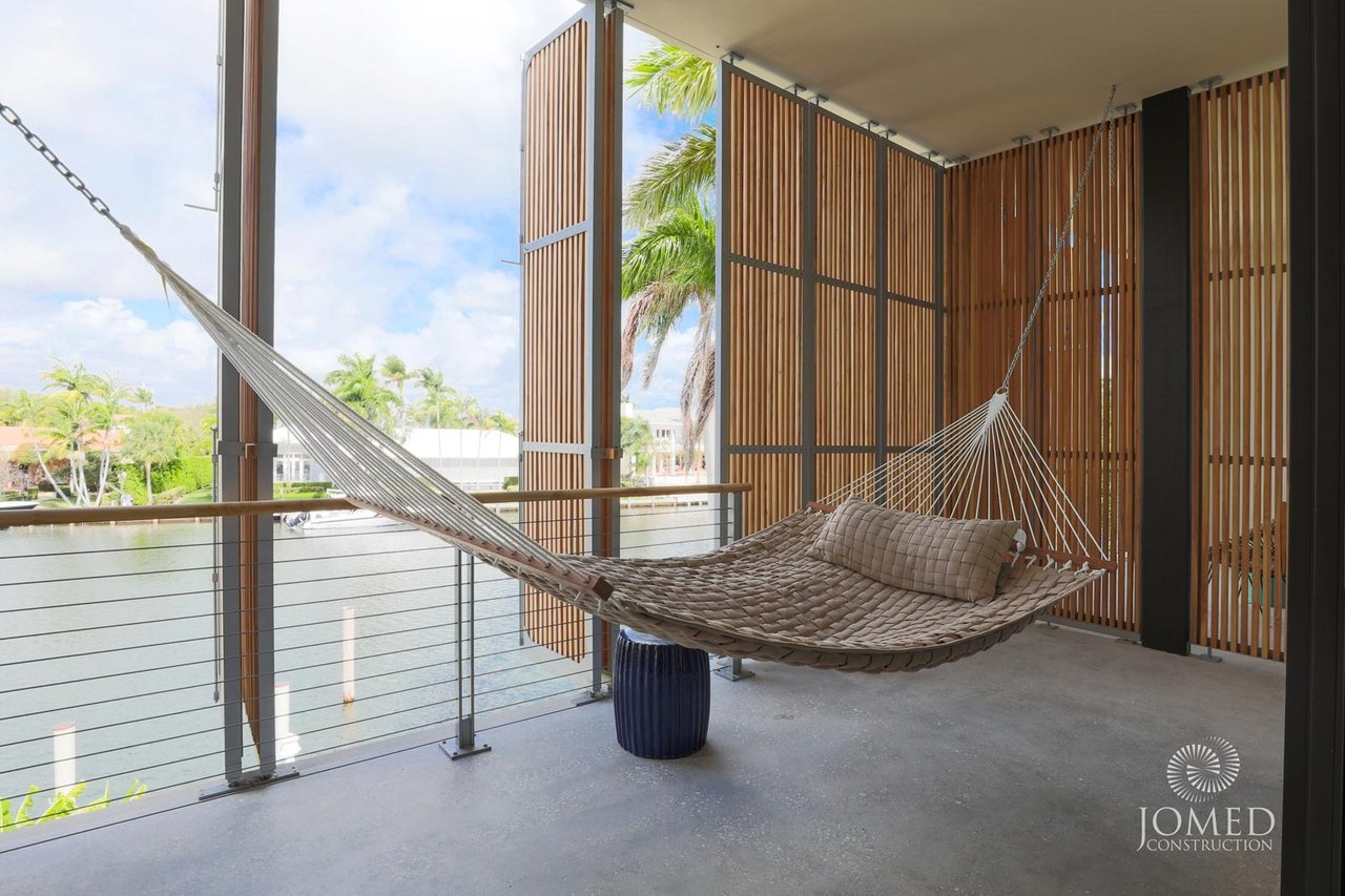 Mid Century Modern