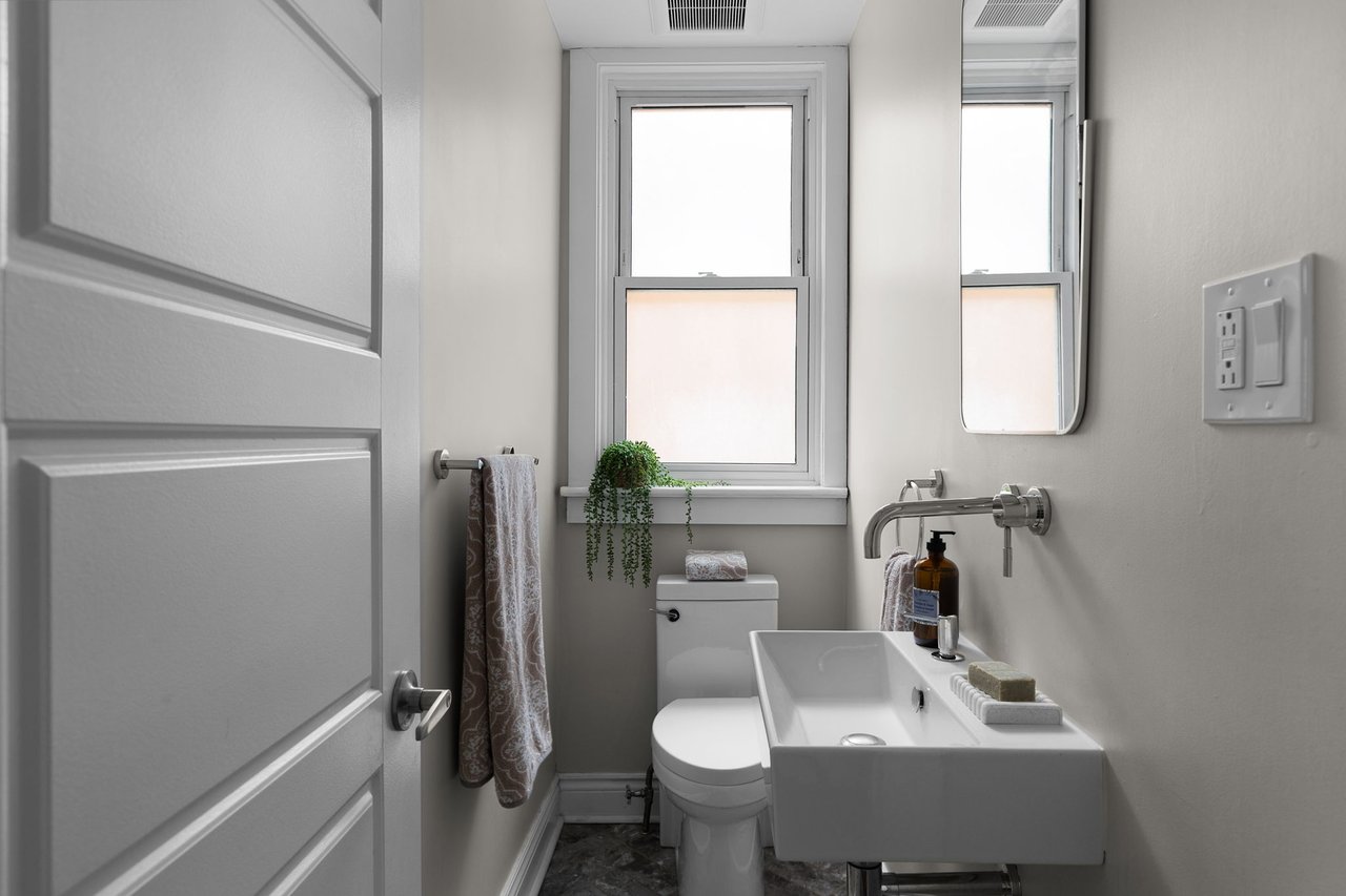 36 Sophia Street West, Barrie