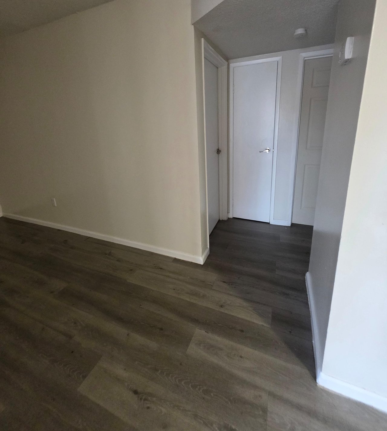 1075 East Desert Inn Road #4