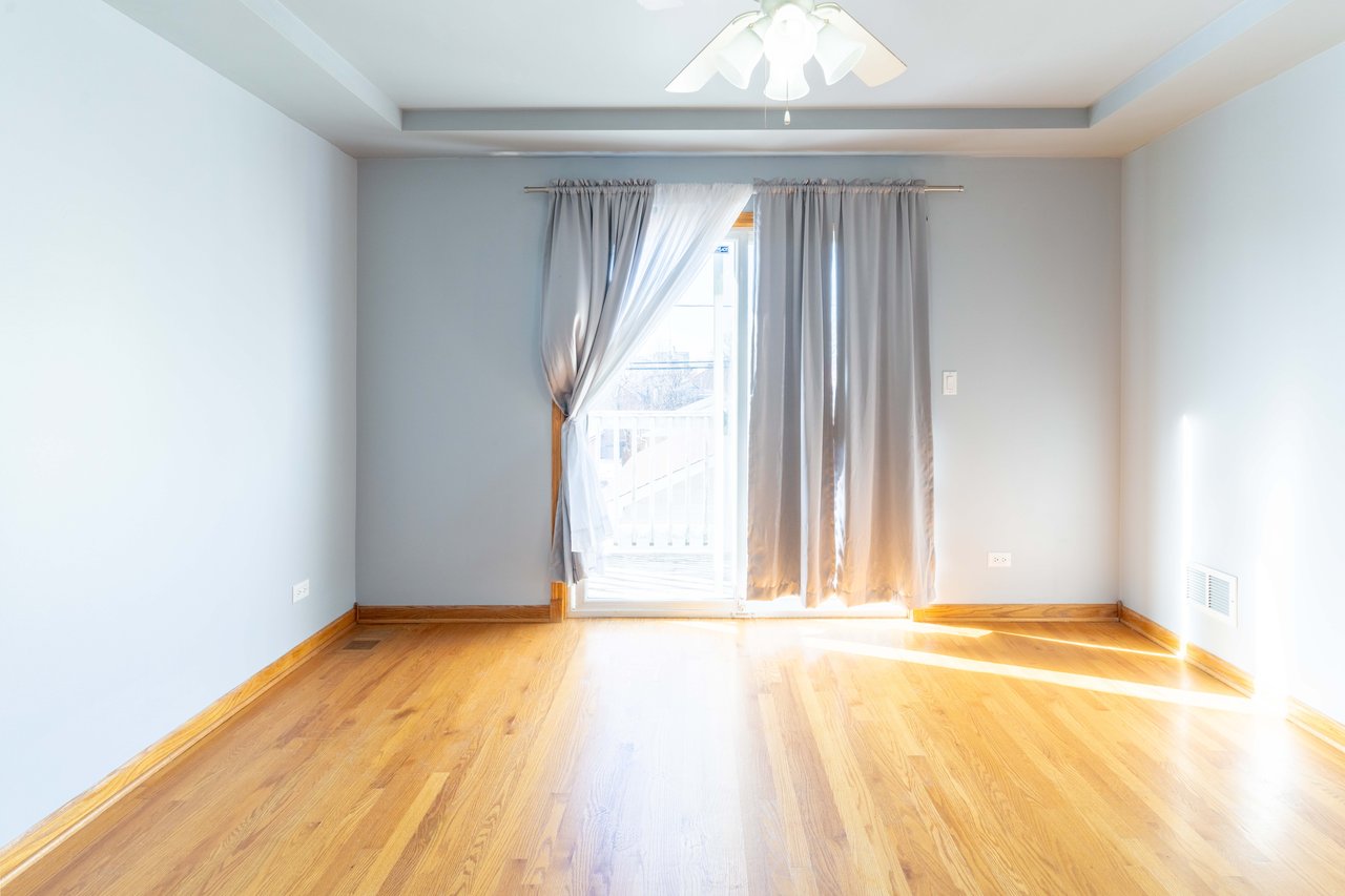 6616 S Knox Avenue, Chicago IL