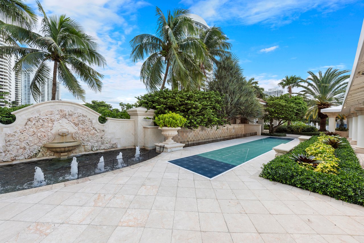 6000 Island Blvd # 2507